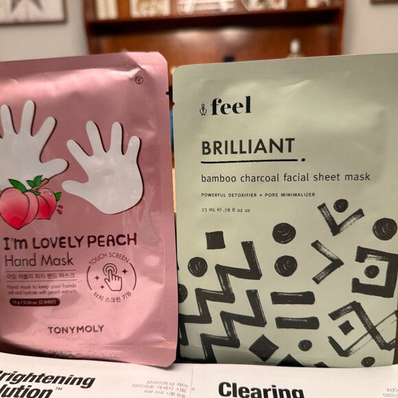 LOT OF KOREAN BEAUTY FACE MASKS PLUS HAND MASK AND CHARCOAL MASK. - Picture 4 of 4